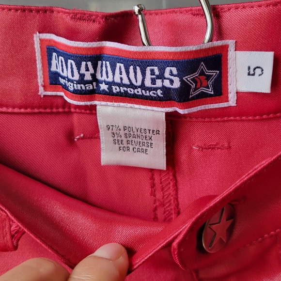 RARE BODYWAVES Women's Red Pants Faux Leather Size 5 Rise 9.5" - Picture 4 of 9